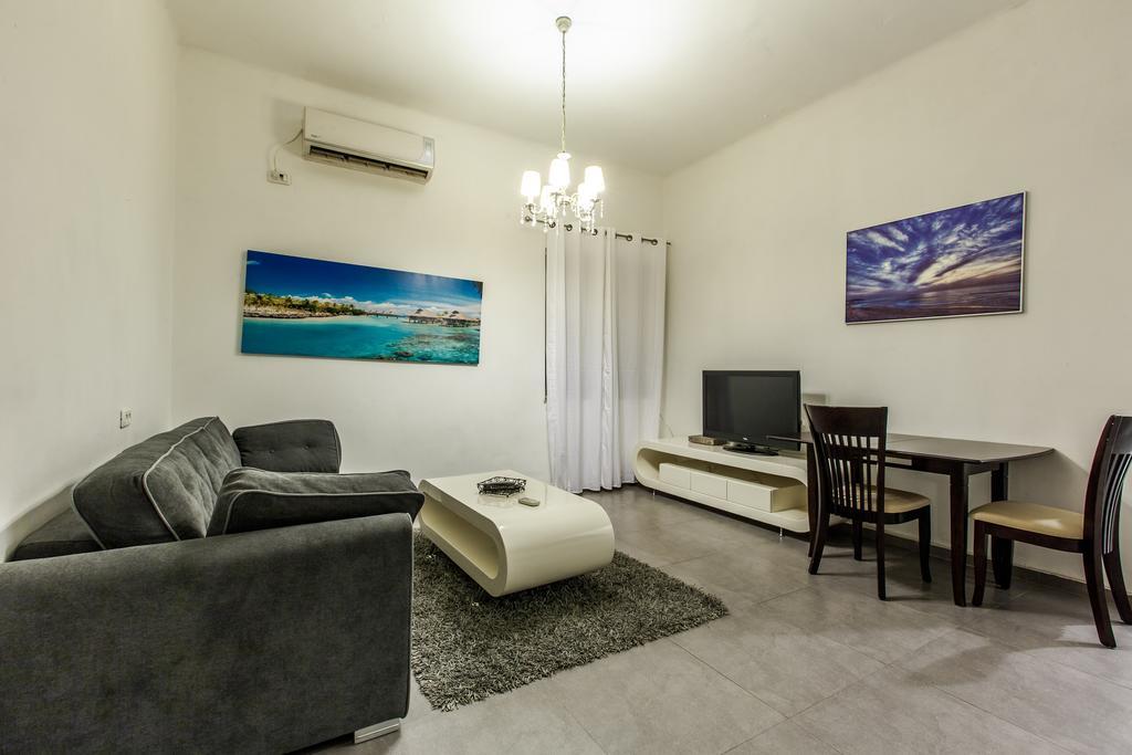 Chic Apartments By The Beach เทลอาวีฟ ห้อง รูปภาพ