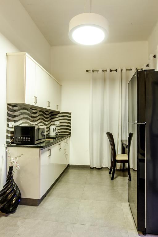 Chic Apartments By The Beach เทลอาวีฟ ห้อง รูปภาพ